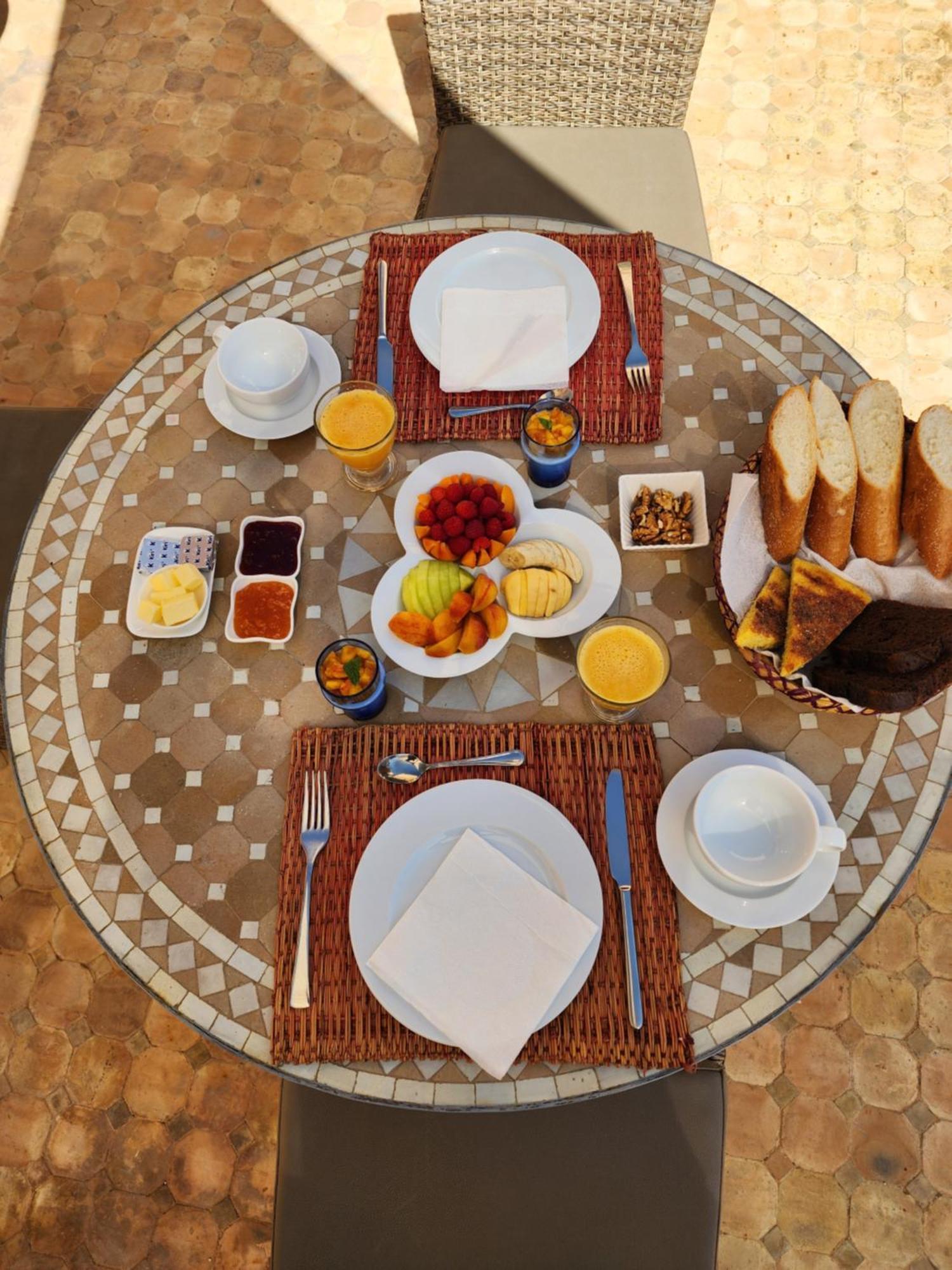 Riad Said Fez Buitenkant foto